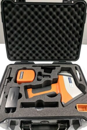 Hitachi X-MET8000 Expert XRF Handheld Analyzer