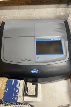 Hach DR6000 UV/VIS Spectrophotometer